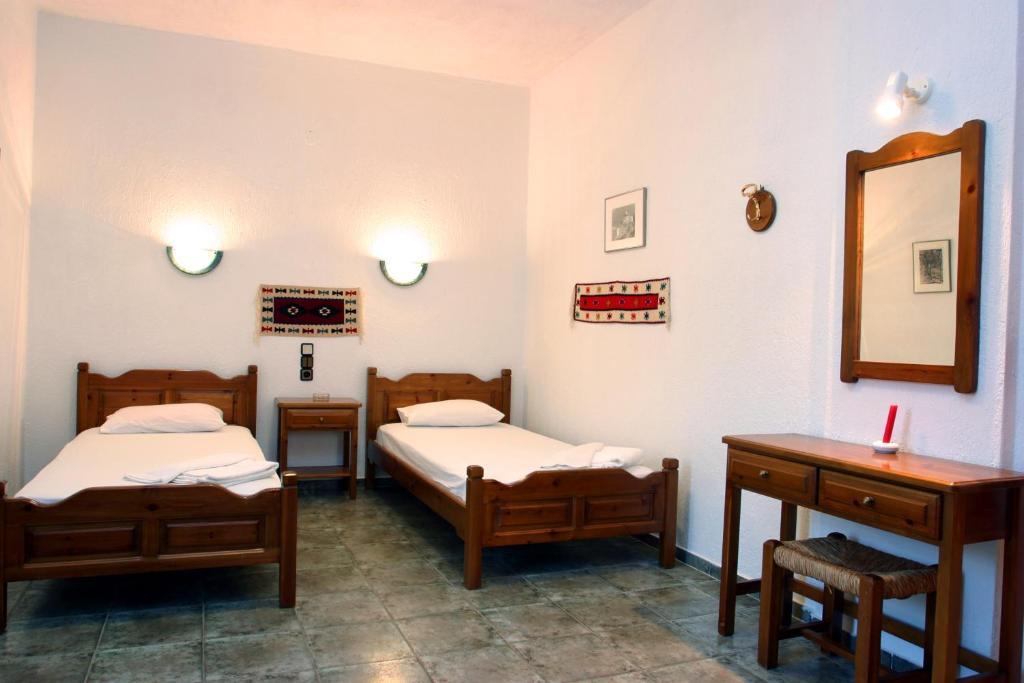 Spitalia Studios Skopelos Chambre photo